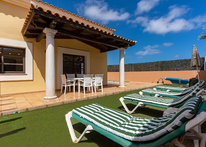 Villa Serenity Private Pool Corralejo By Holidays Home